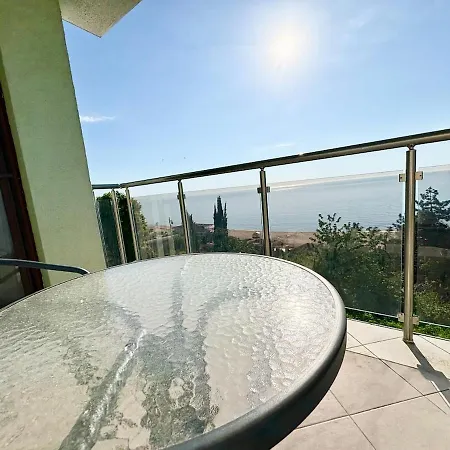 Sea View 3