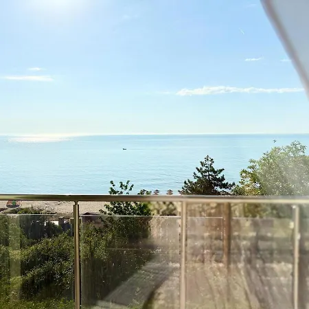 Sea View 3